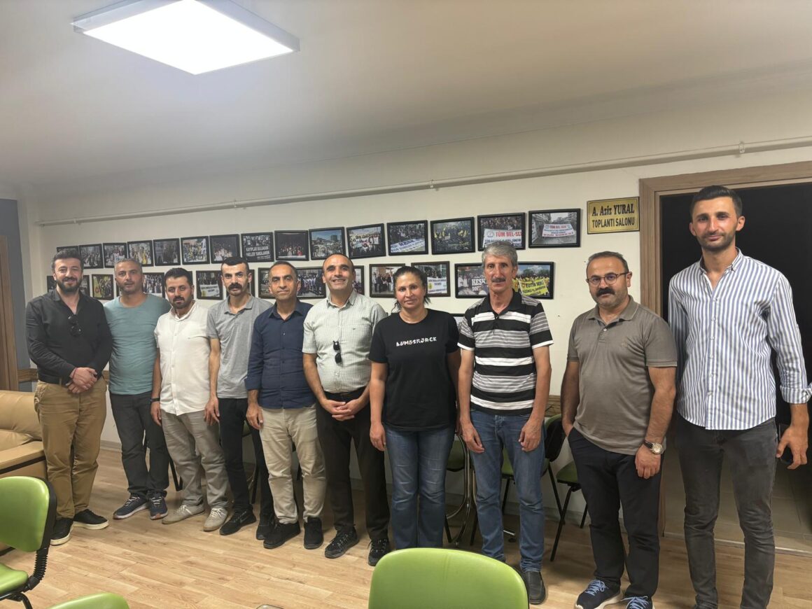 Heyeta Akademyê Seredana Şaxa KESKê ya Wanê Kir