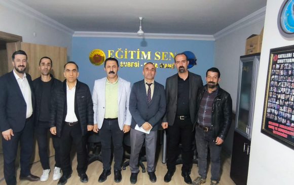 Saziya Akademyê seredana Şaxa Egitim Sen a Wanê û Kurdîgehê kir