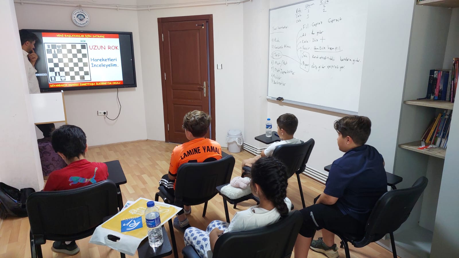 Kursa Sitrancê · Chess class